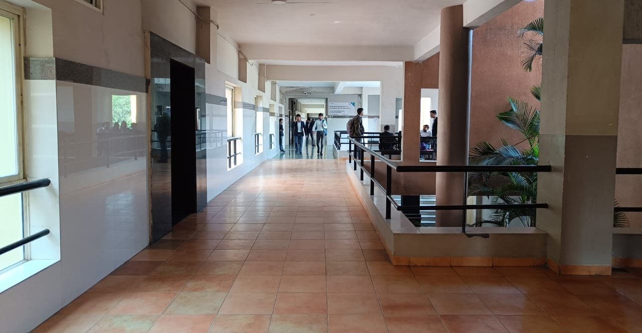 Acropolis Institute of Technology & Research Indore Academic Building photo 5